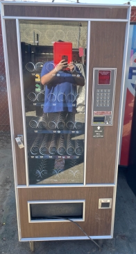 Lektrovend Snack/Candy Vending Machine